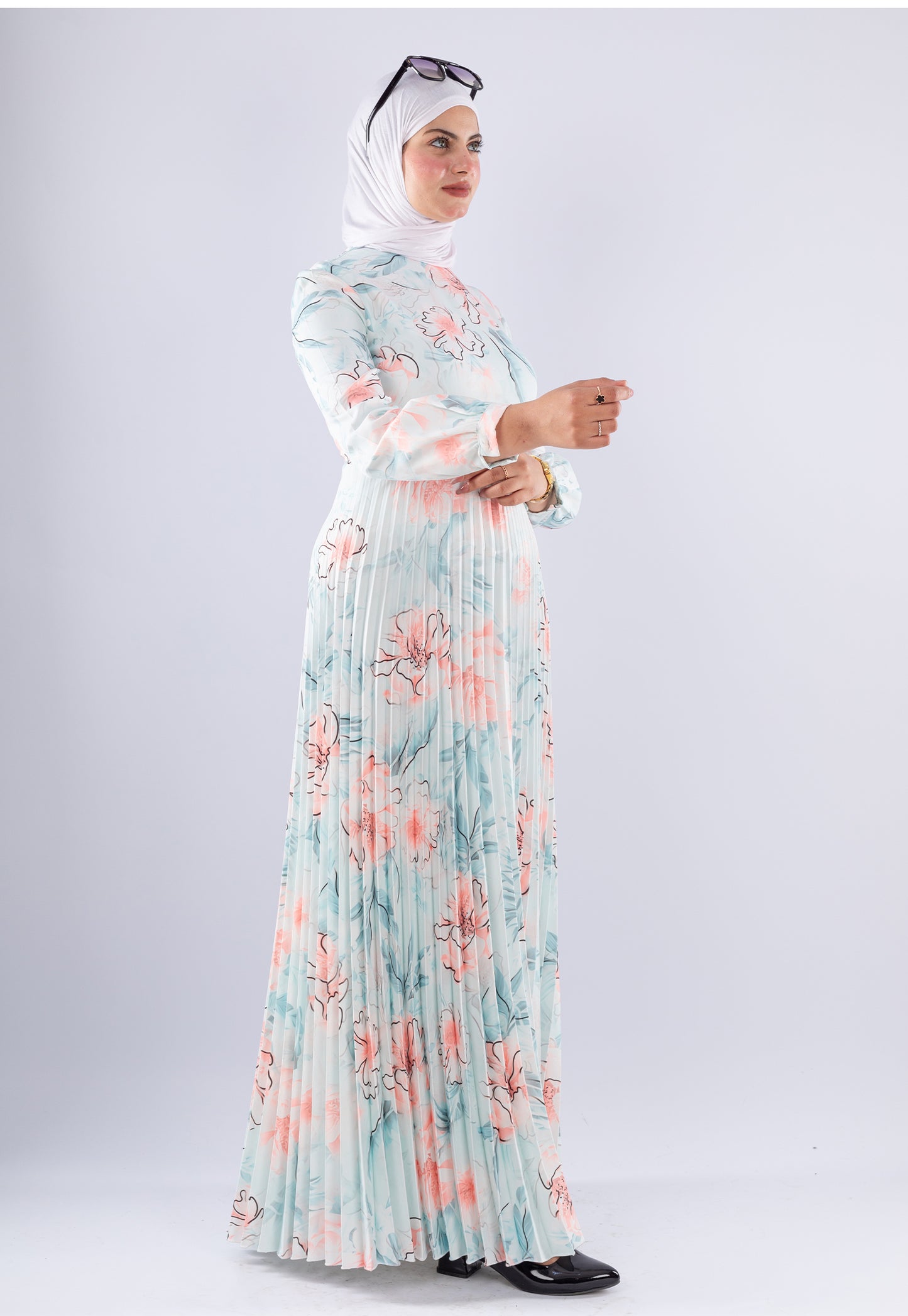Sereen Elegant White Floral Pleated Modesty Dress