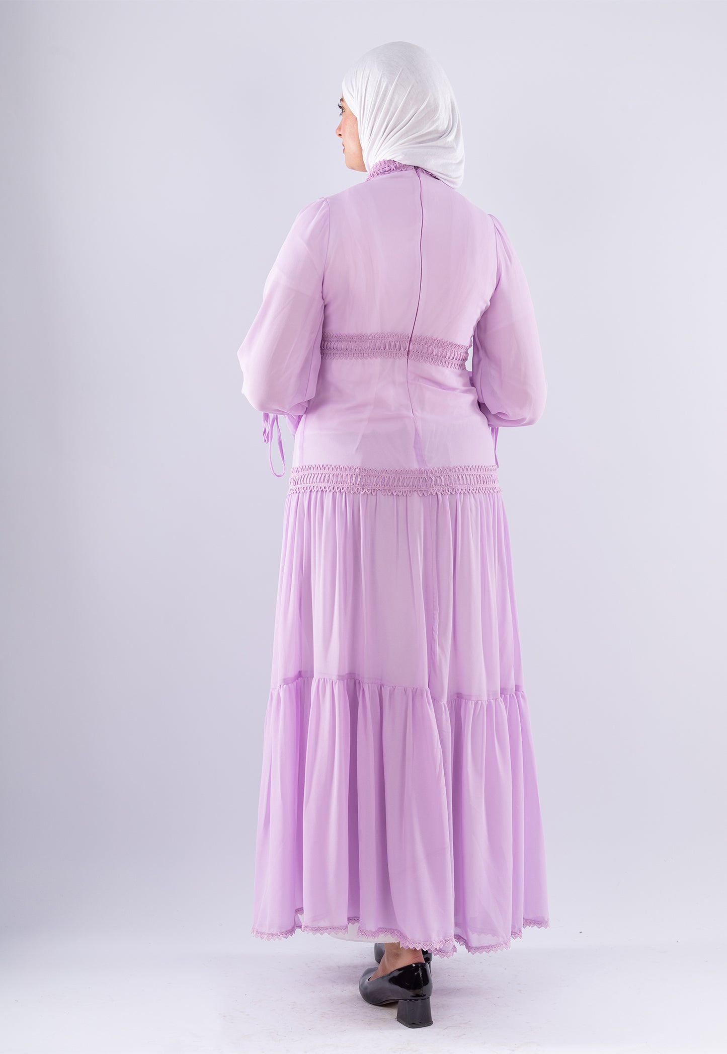 Flowing Mauve Maxi Dress with Lace Cuffs