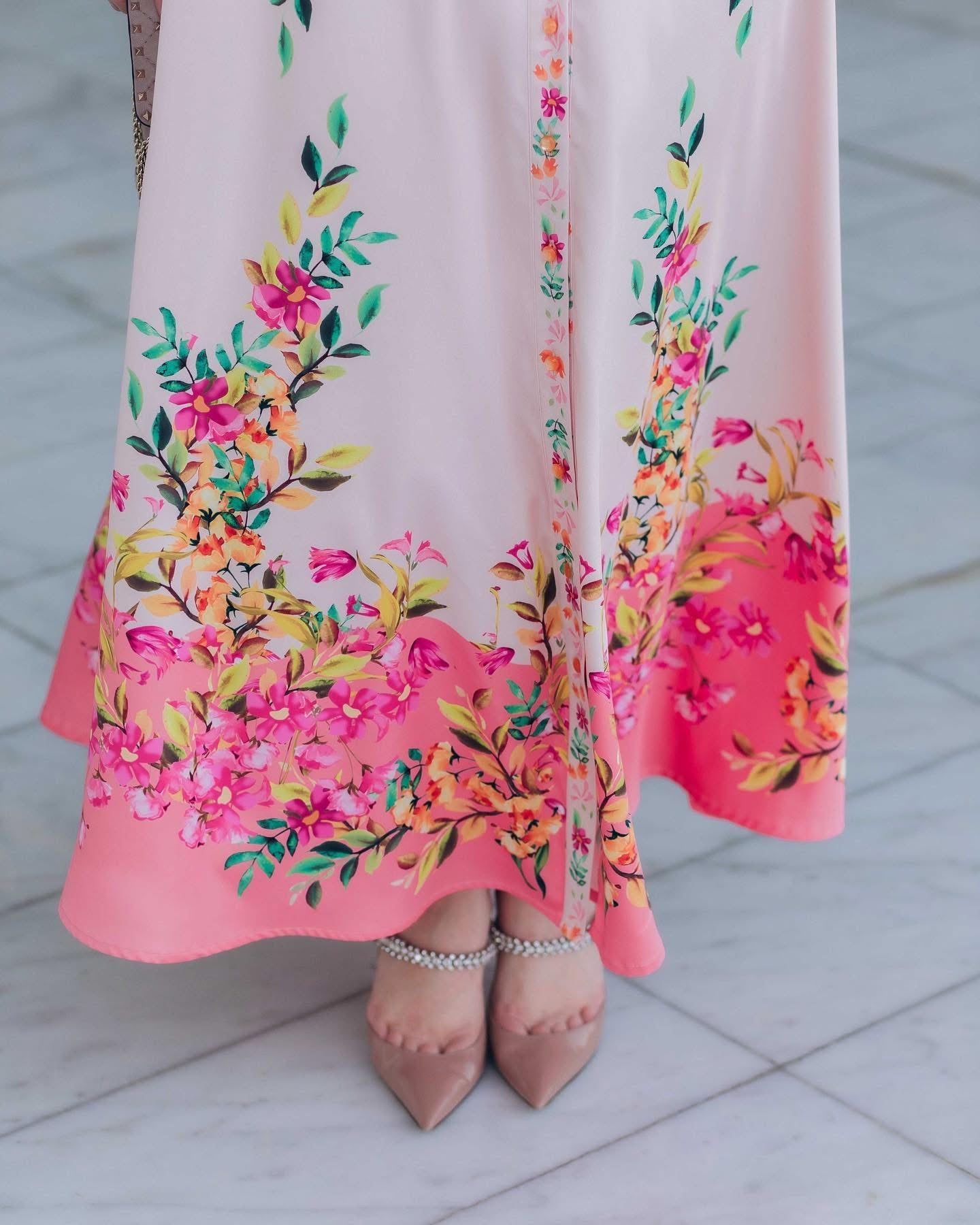 Noha floral print maxi dress with long sleeve and front button fastening