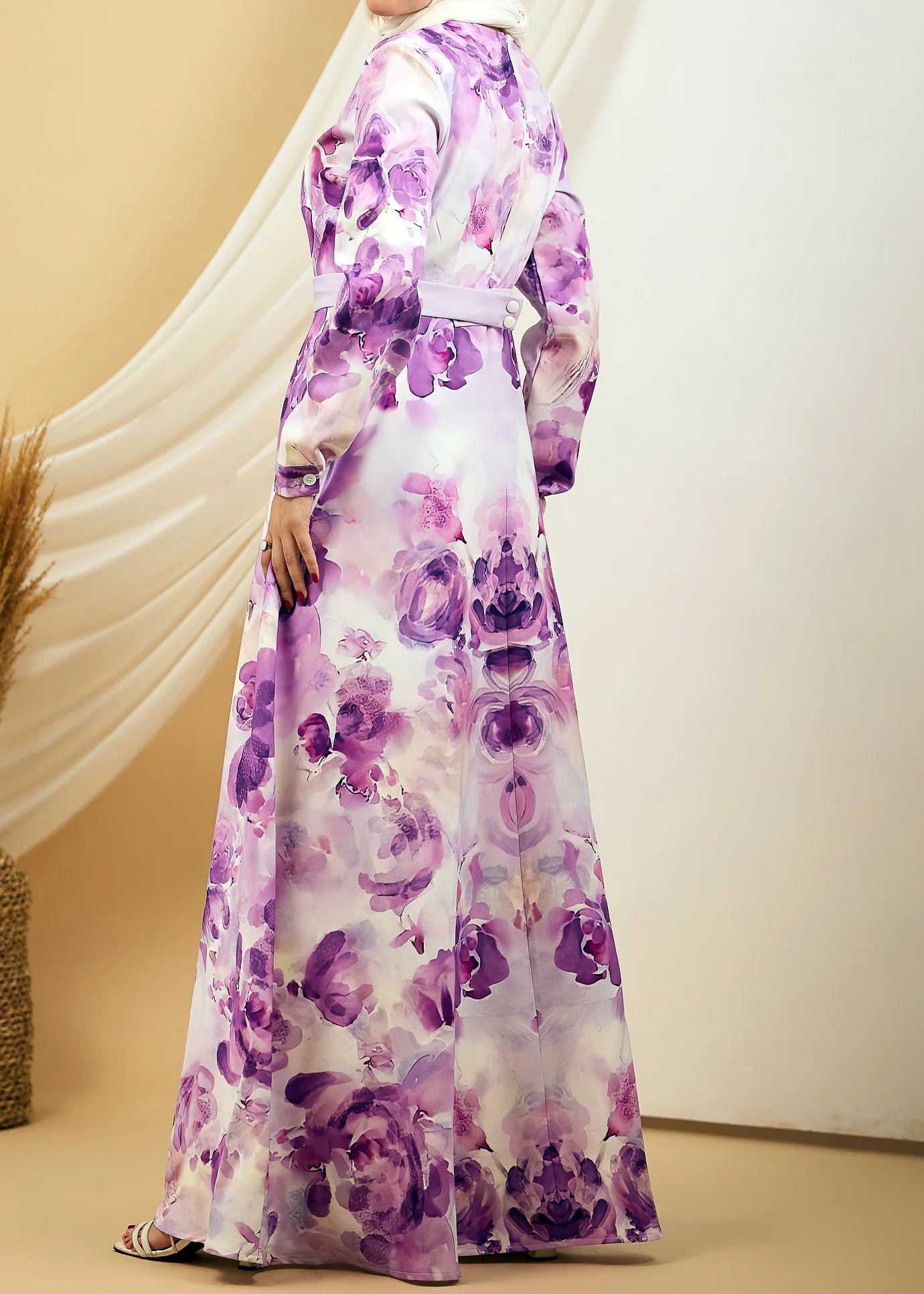 Hend Lavender Blossom Elegance Crepe Maxi Dress with Floral Print