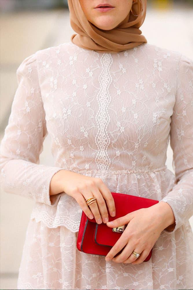Elegant Frill Lace Maxi Dress for the Special Occasions